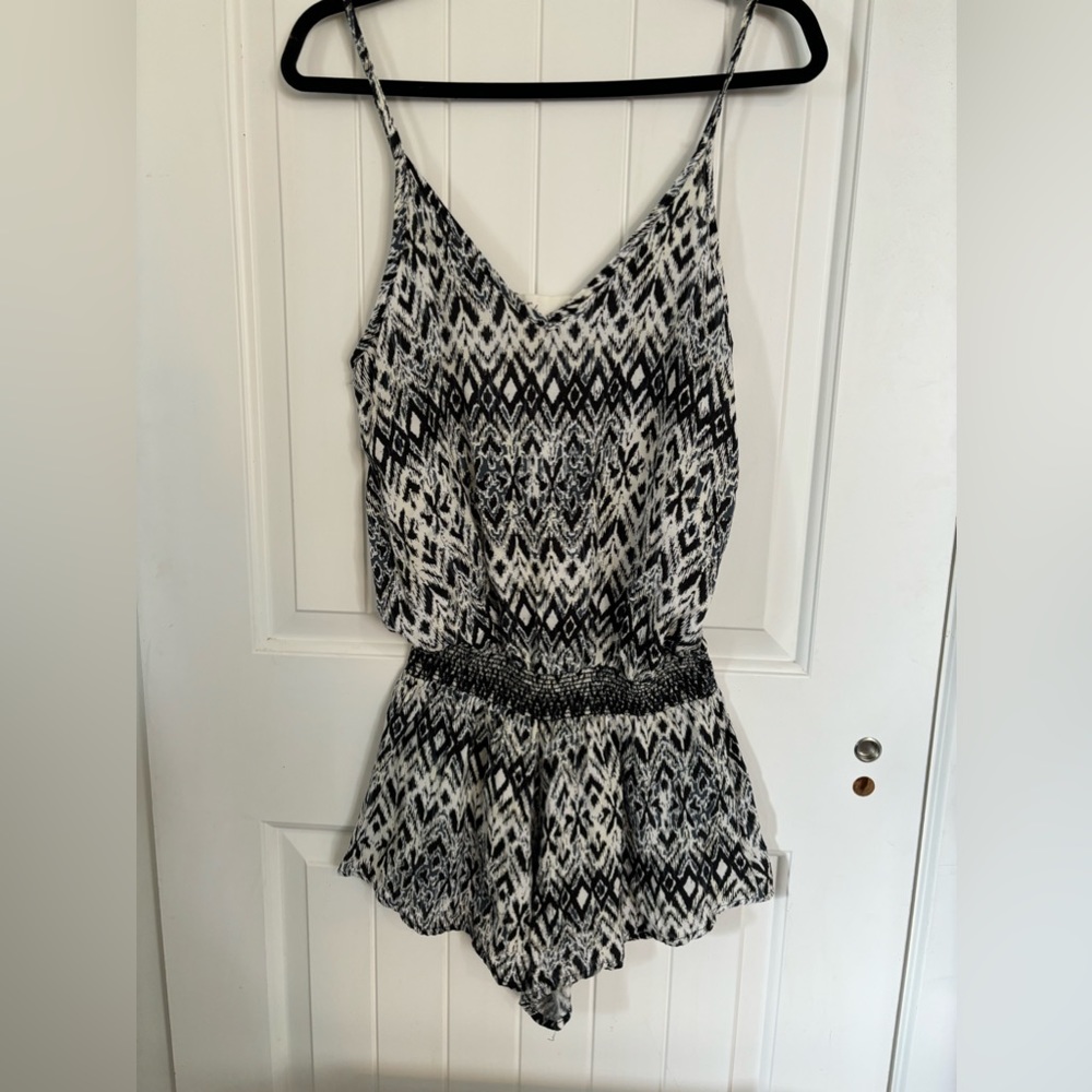 Vintage Havana Romper Size M